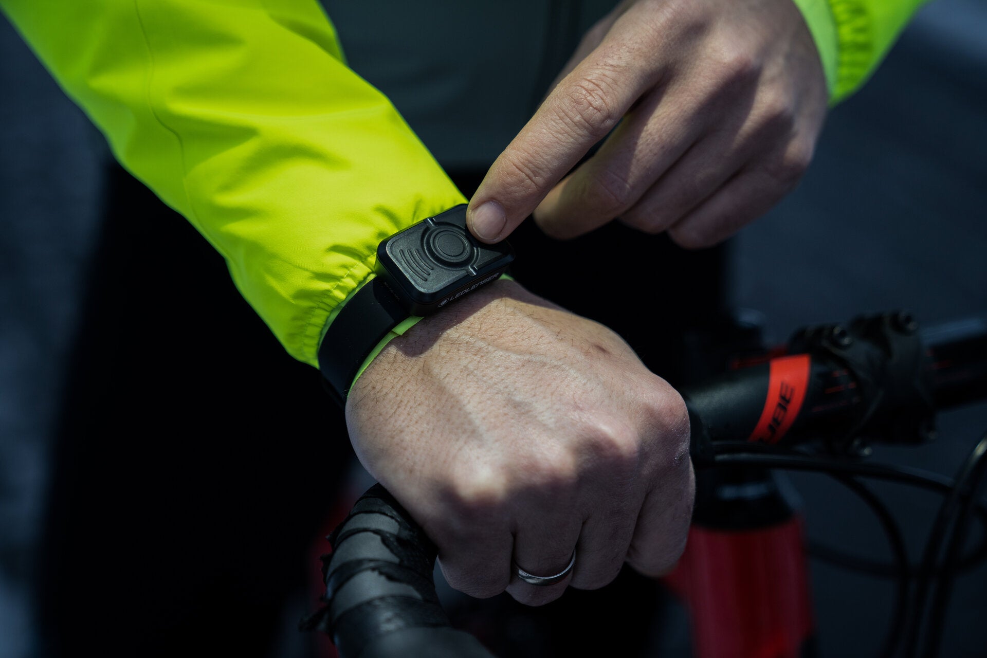 Linterna Frontal Ledlenser H19R