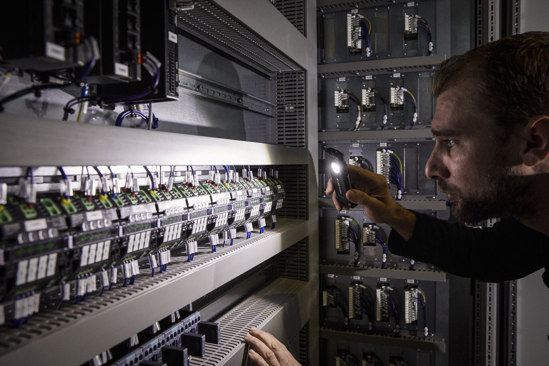 Proyector Ledlenser iF2R