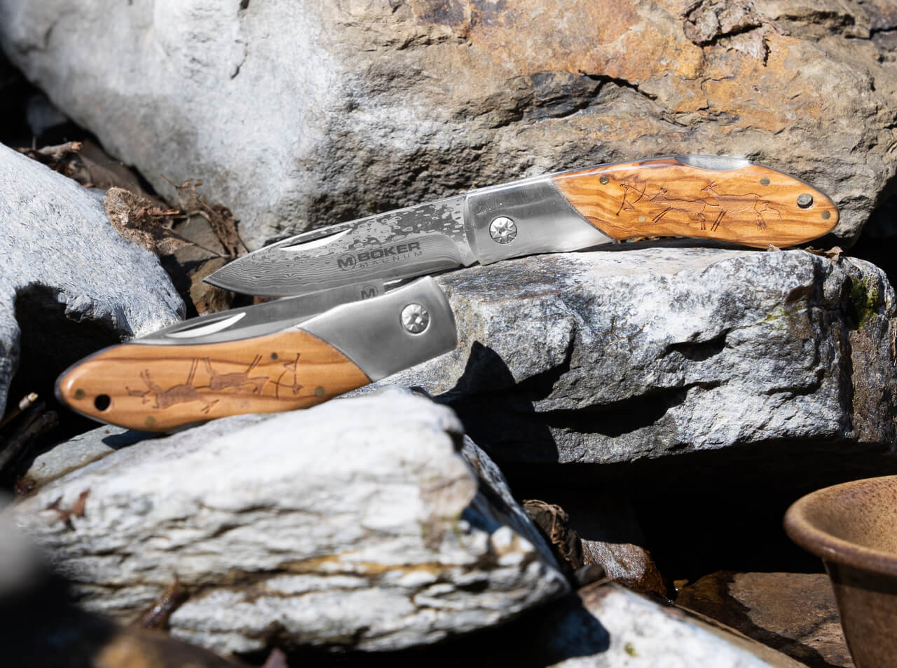 Navaja de Bolsillo Böker Magnum Caveman Damascus