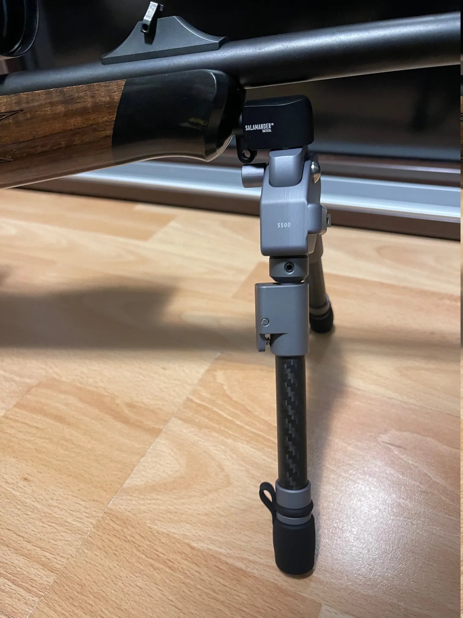 Adaptador Salamander Aky para Rifle Blaser R8 Pro Success 12mm