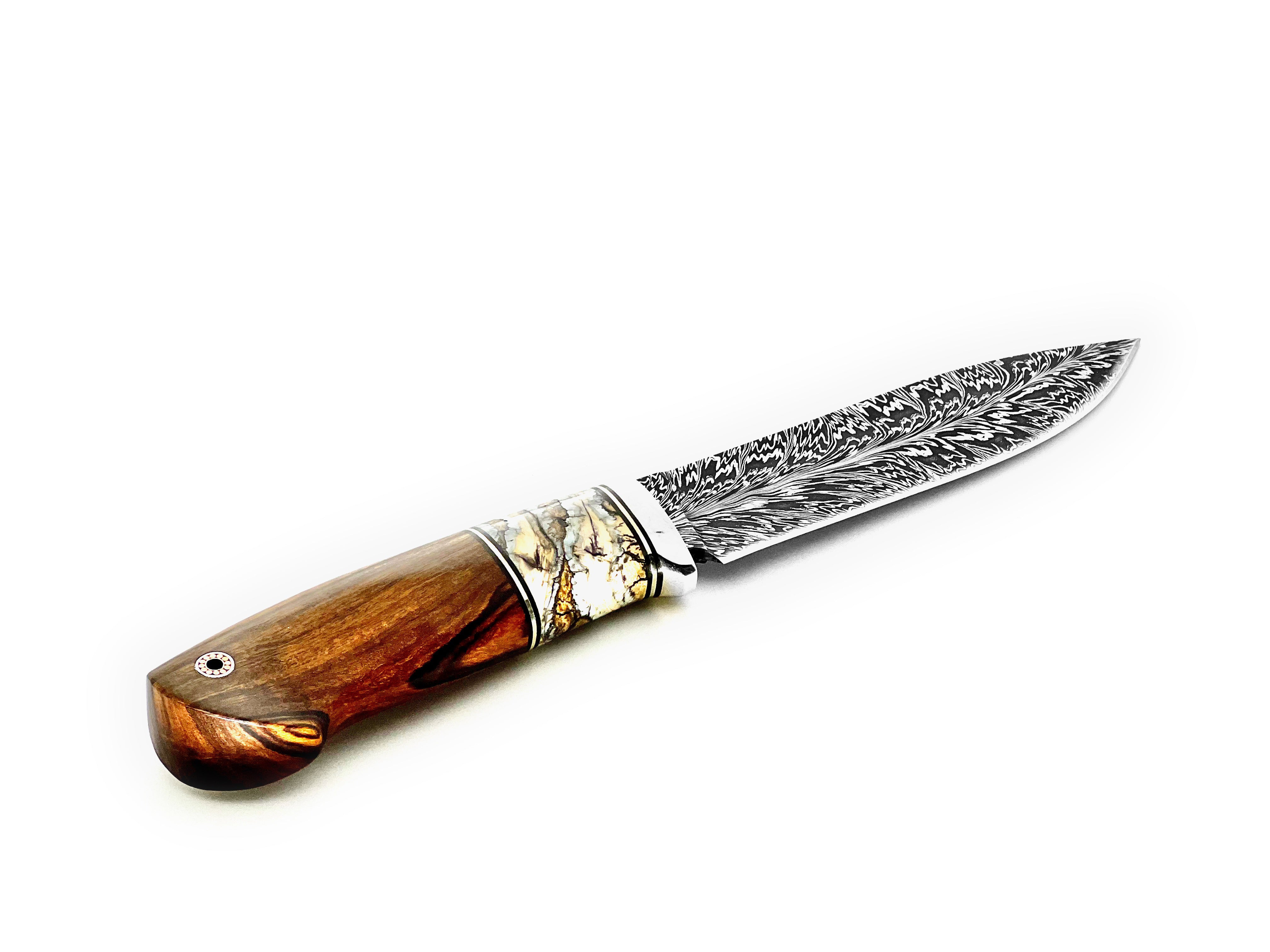 Cuchillo de Caza de Acero Damasco Mosaico y Mango de Cocobolo con Diente de Mamut