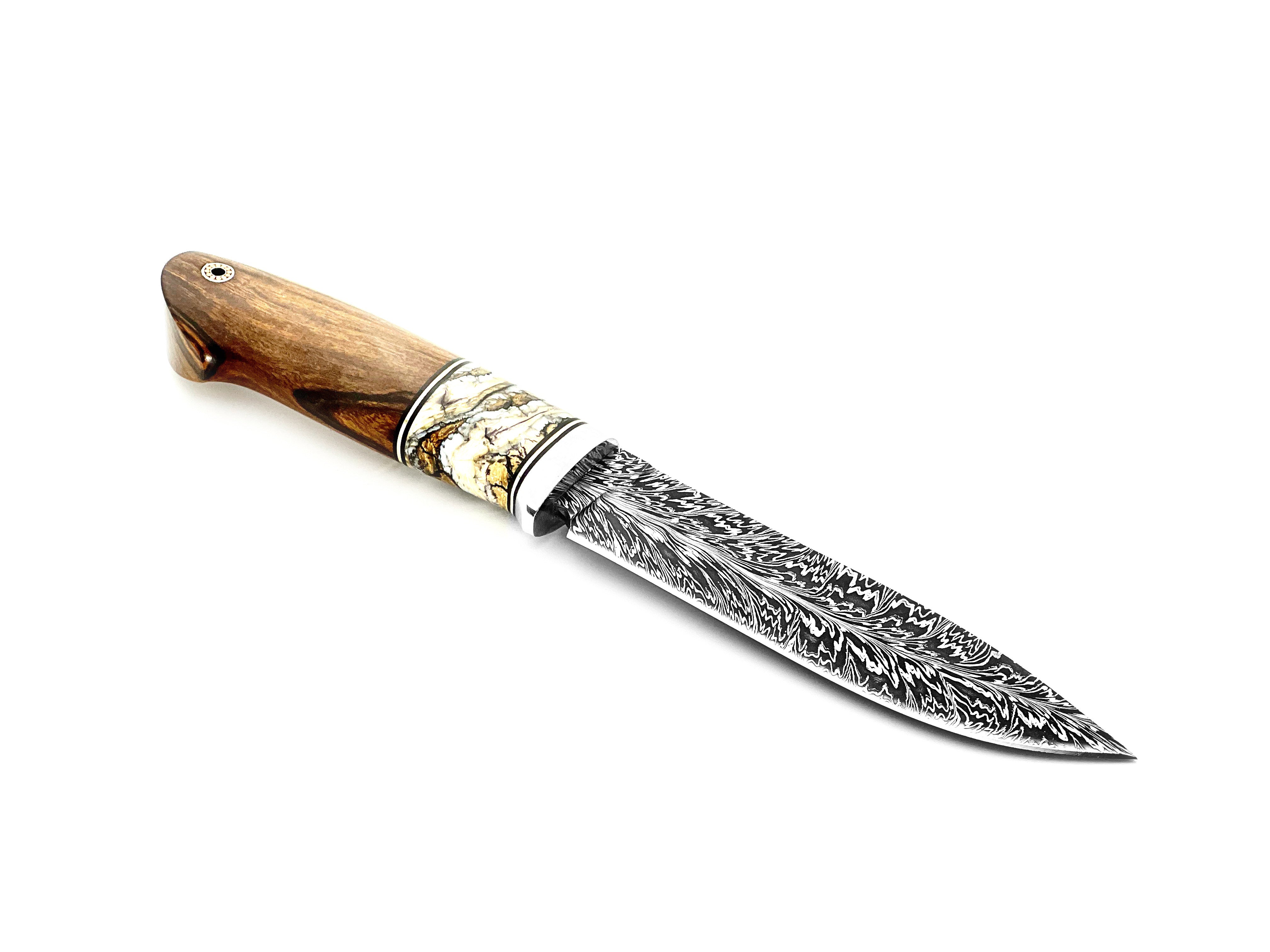 Cuchillo de Caza de Acero Damasco Mosaico y Mango de Cocobolo con Diente de Mamut