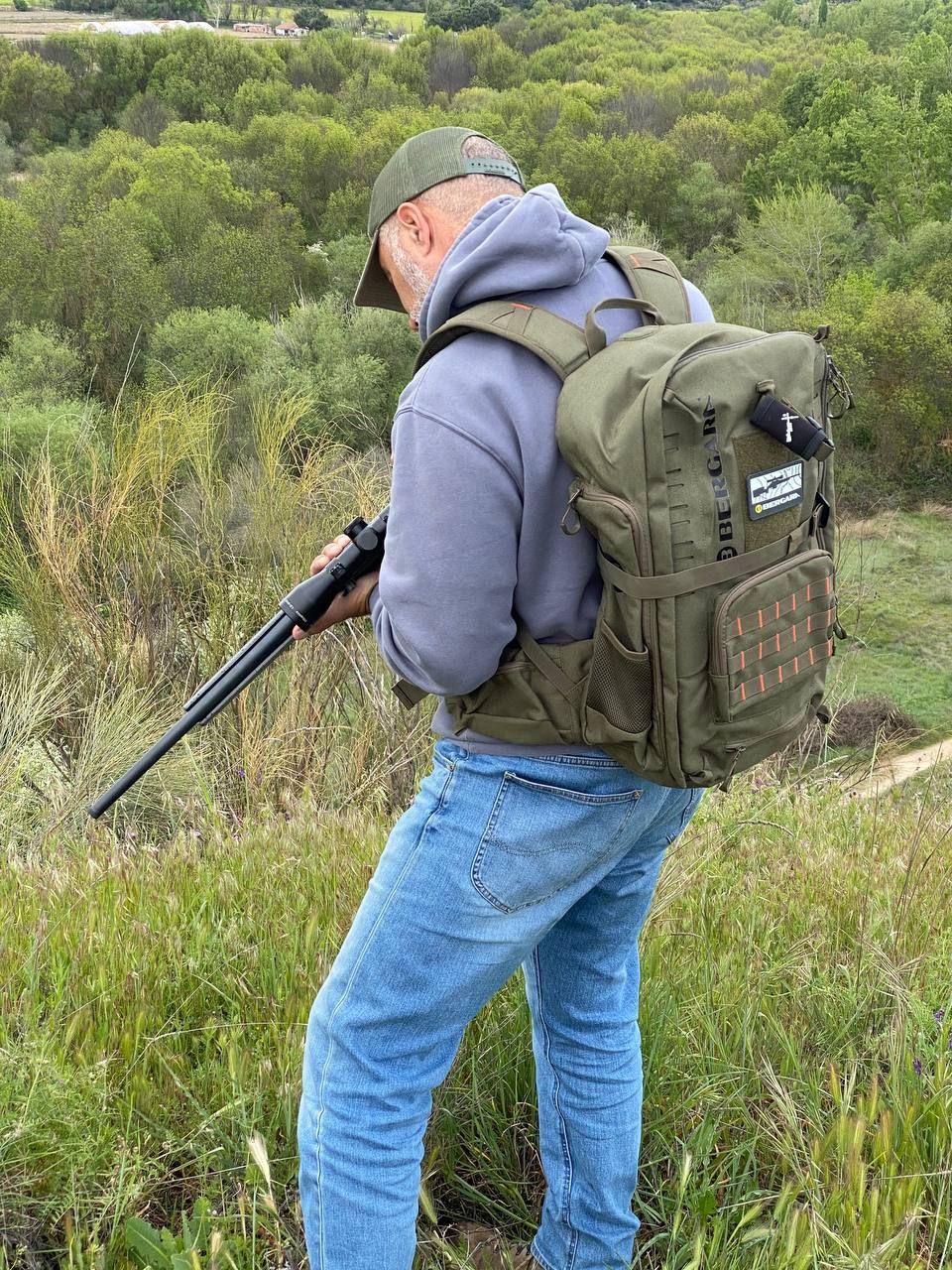 DAYPACK 35L backpack