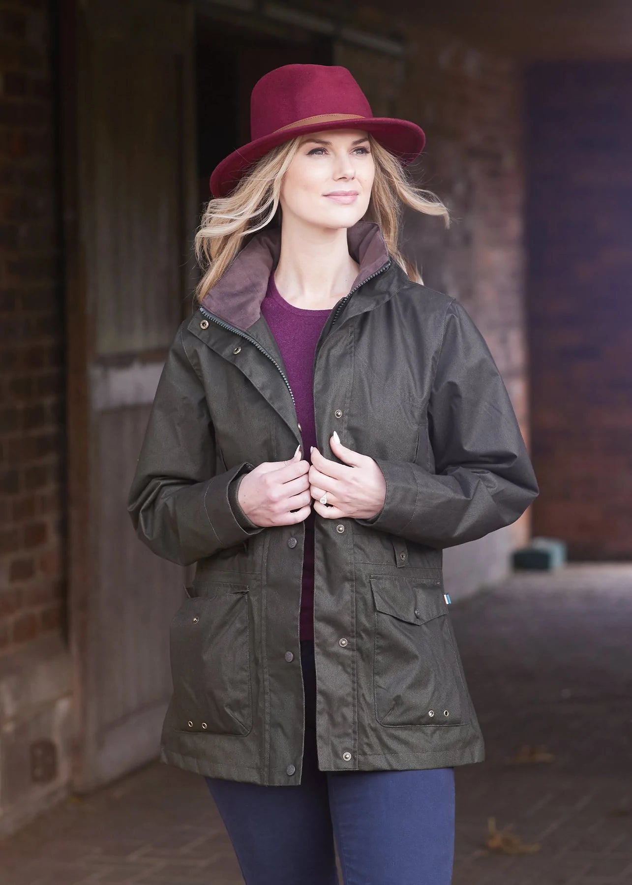 Ladies Richmond Felt Hat with Feather