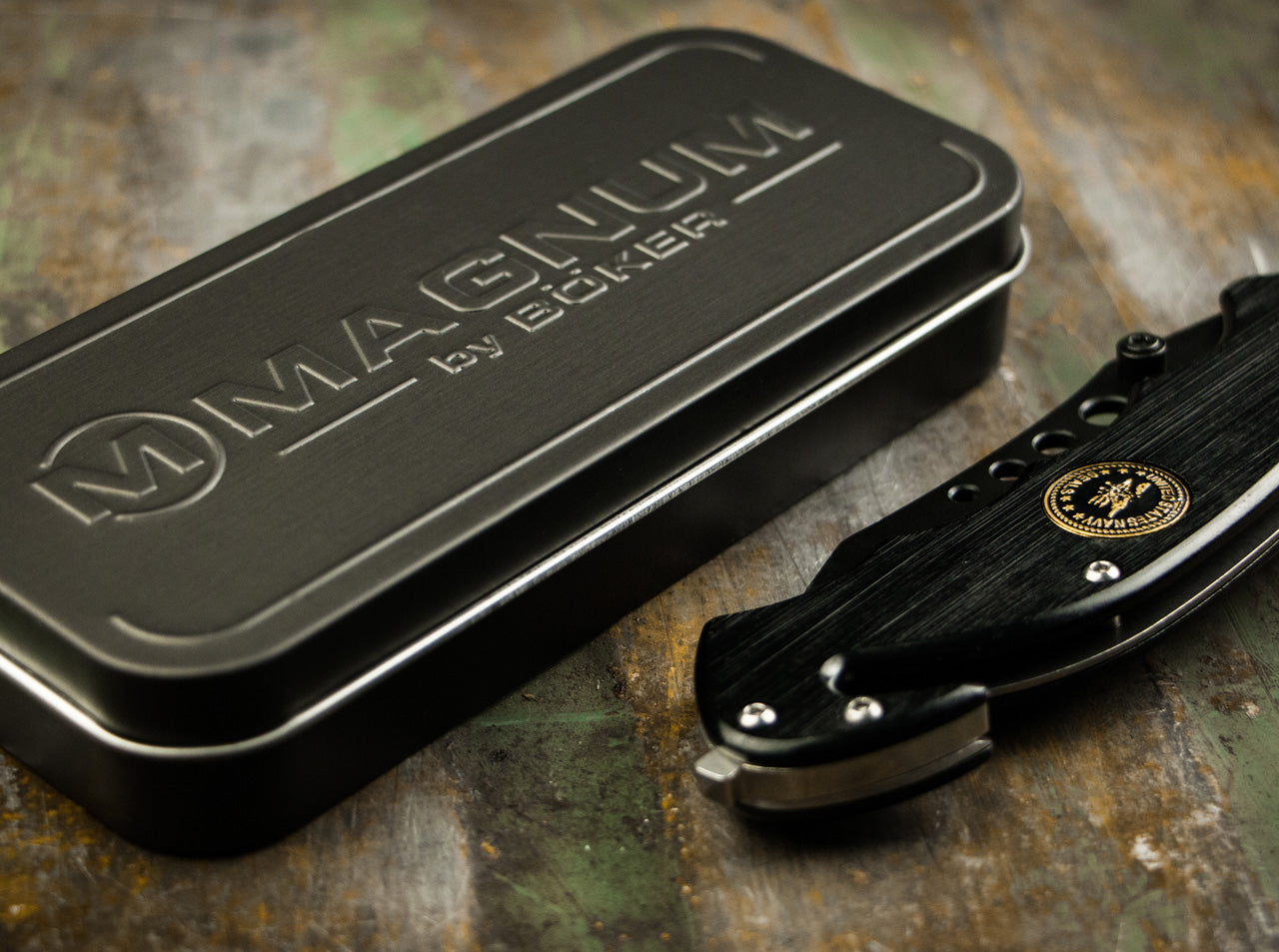 Navaja de Bolsillo Böker Magnum USN Seals