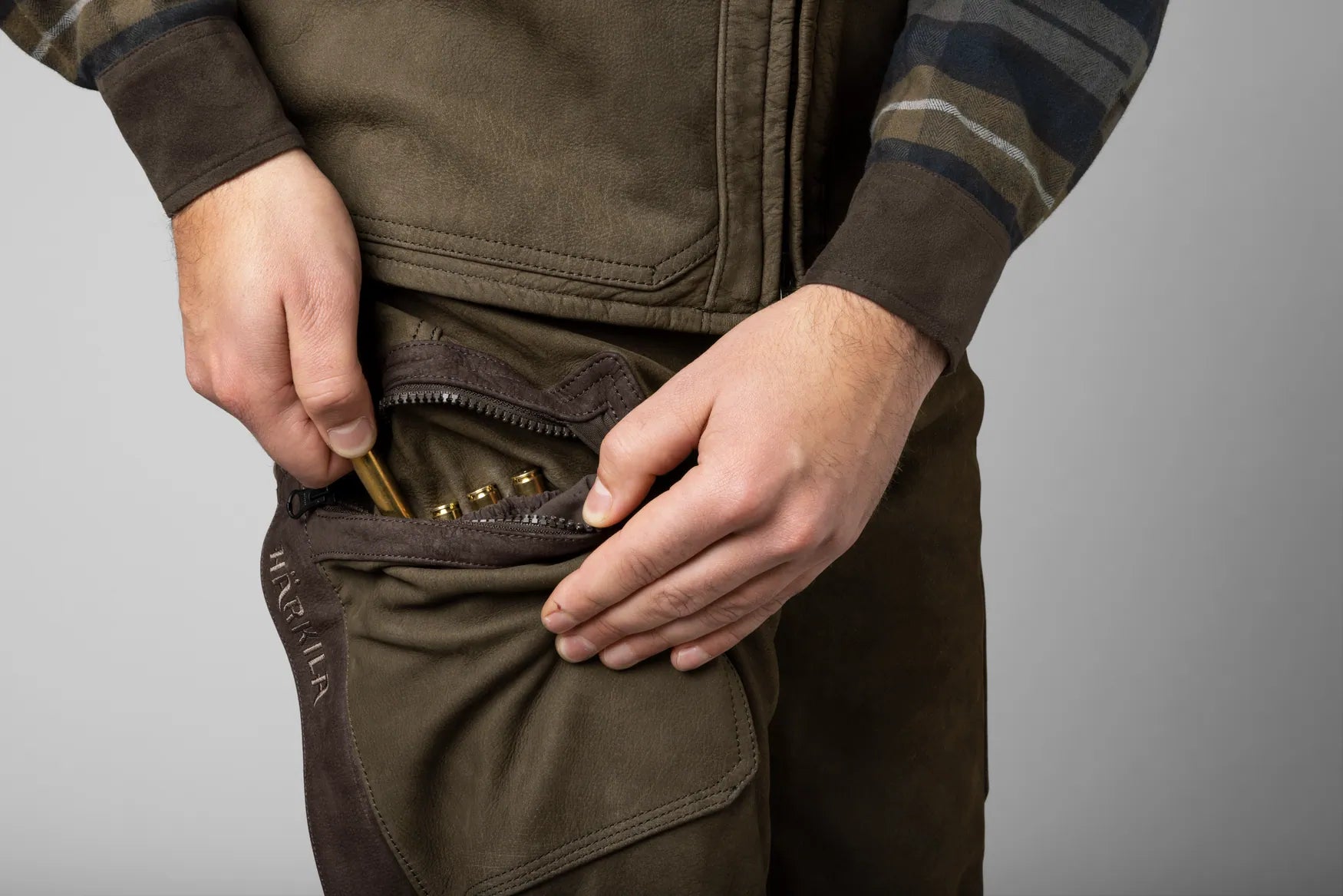 Pantalones Härkila Pro Hunter de Cuero