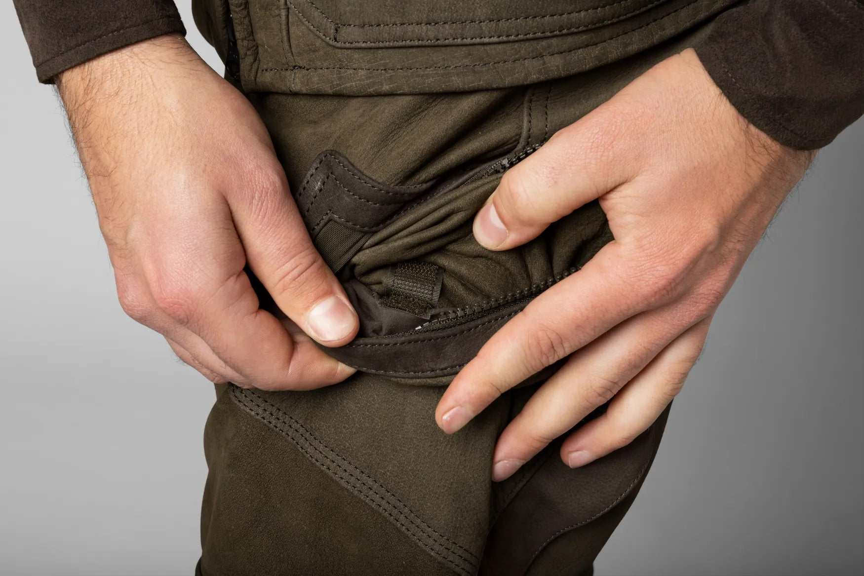 Pantalones Härkila Pro Hunter de Cuero