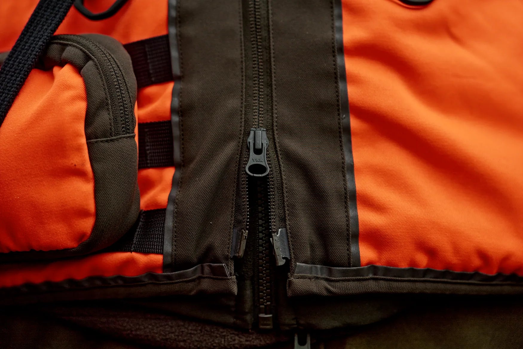 Chaleco Härkila Wildboar Pro Blaze
