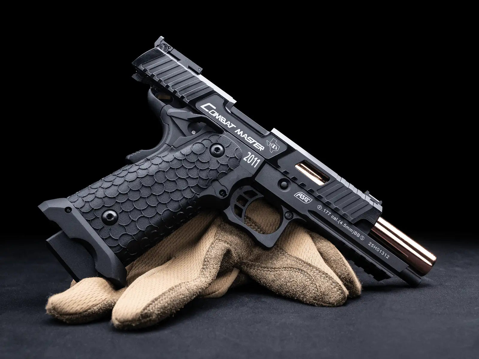 Pistola de Aire Comprimido CO₂ ASG Combat Master Blowback