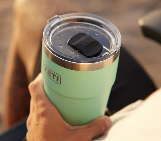 El Vaso Apilable YETI RAMBLER® con Tapa MagSlider™