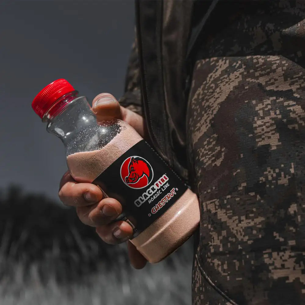 Pack Atrayente para Jabalí de Serie Nordic Line Black Fire Castaña