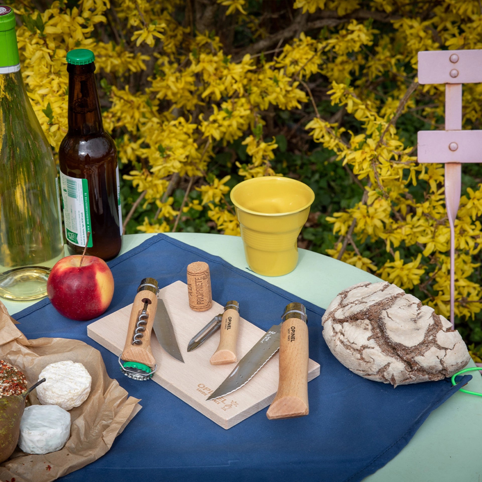 Kit de Cocina Opinel Nómada N.°10 con Sacacorchos Abrebotellas