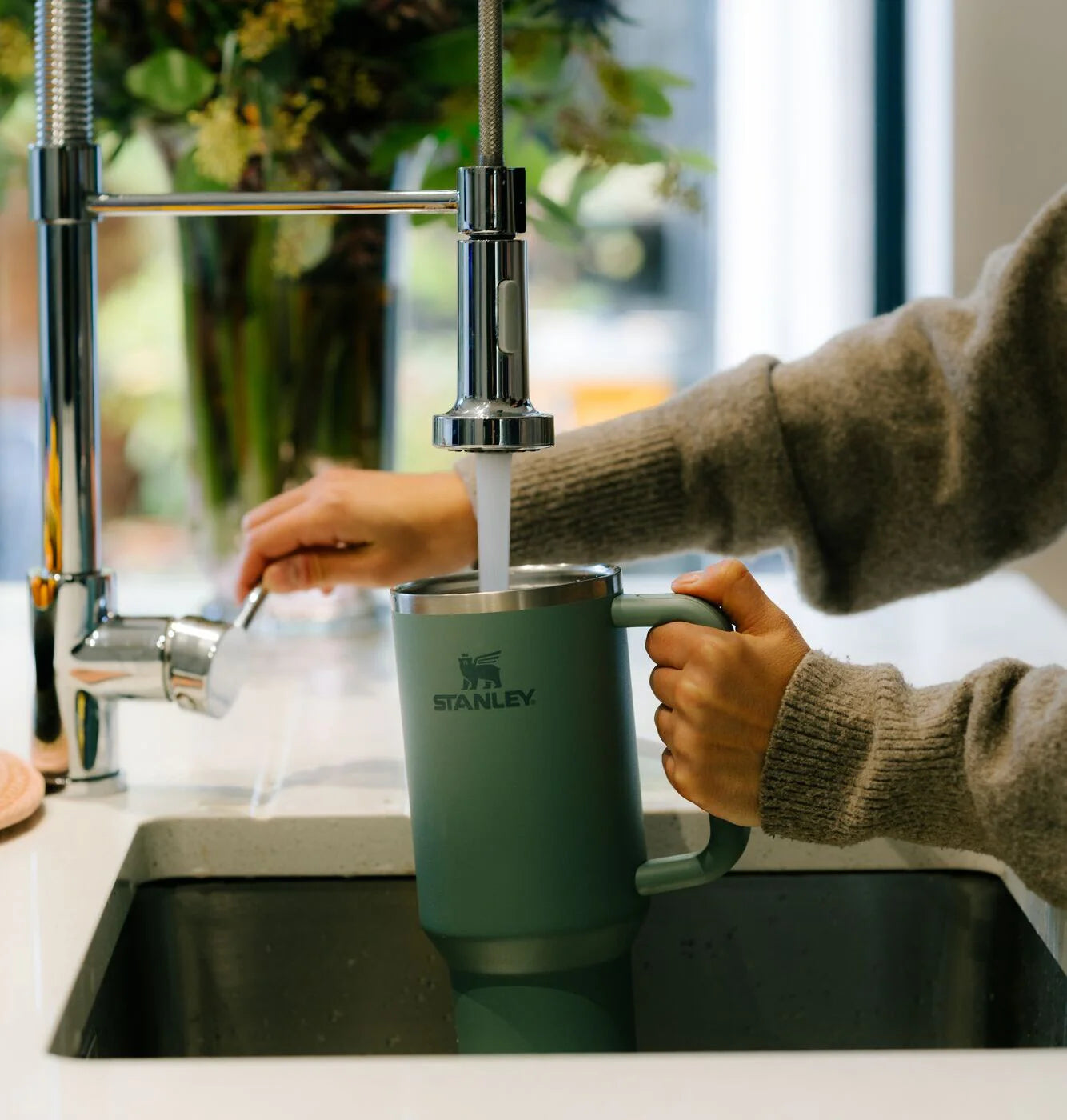 Botella Stanley Tumbler Quencher H2.0 FlowState™