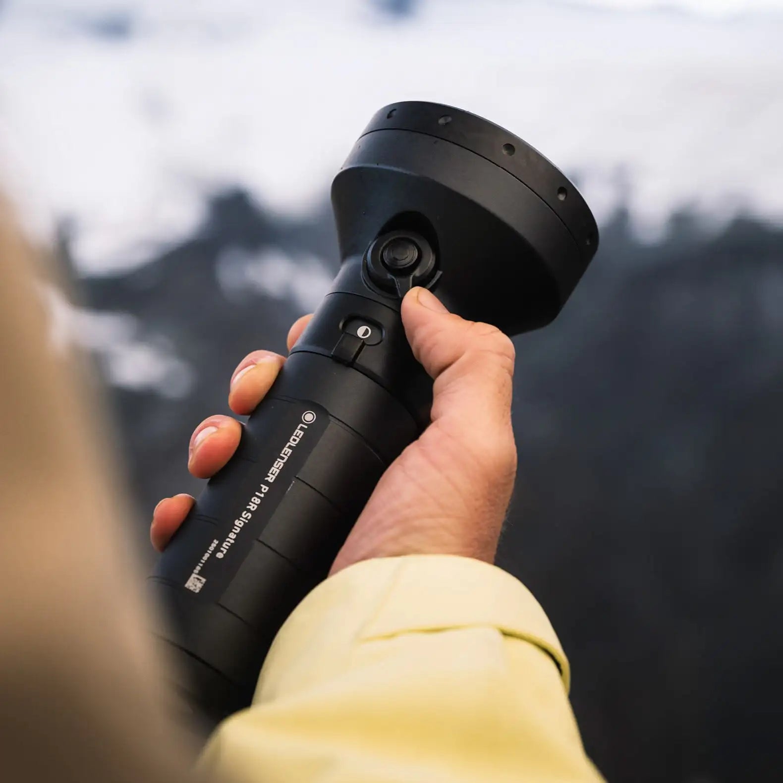 Linterna Ledlenser P18R