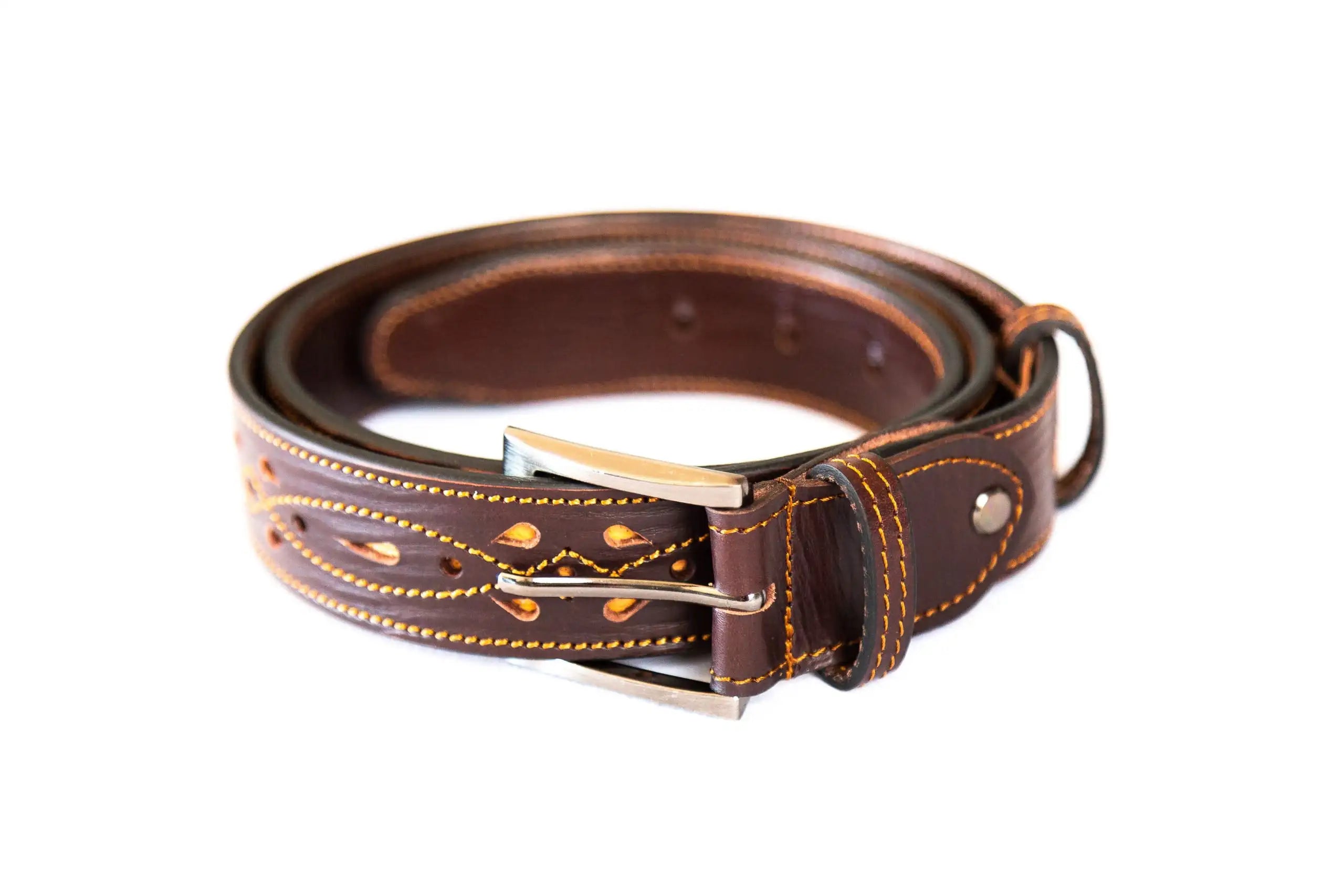 Cinturón de Artesanía Ramírez Ruiz con Adornos Calados Recortable En Piel Vaquetilla