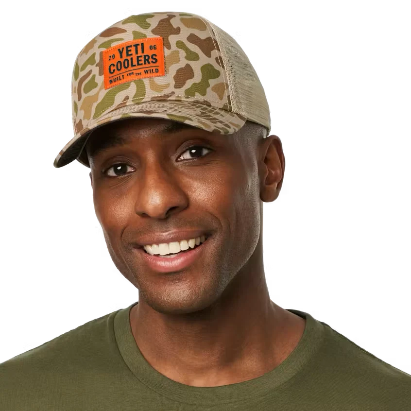 Gorra YETI Coolers® de Camionero de Camuflaje