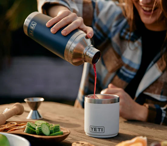 Coctelera YETI RAMBLER® Cocktail Shaker