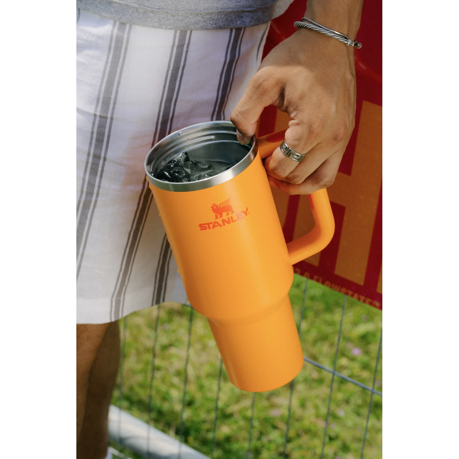 Botella Stanley Tumbler Quencher H2.0 FlowState™