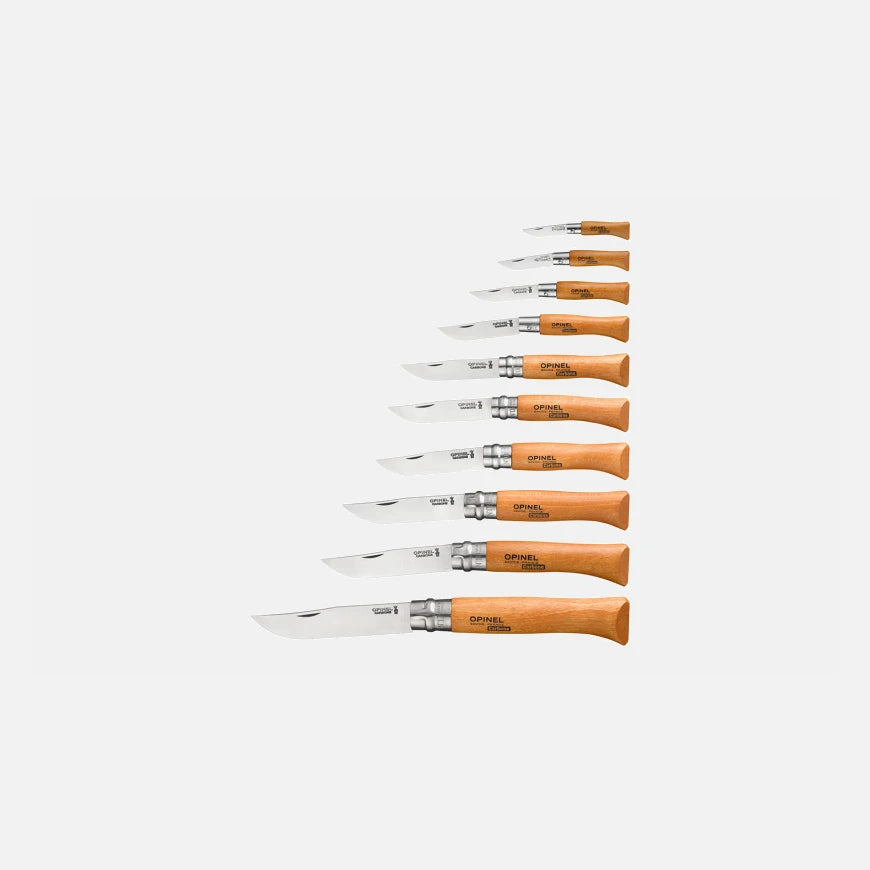 Vitrina de 10 Navajas de Bolsillo Opinel Carbono