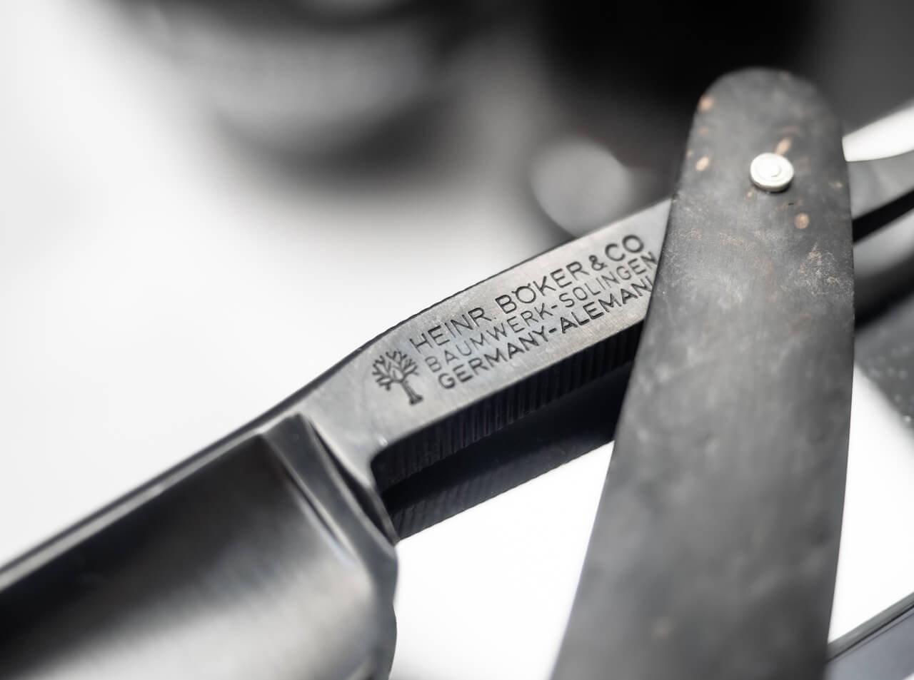 Navaja de Afeitar Böker Solingen Black Amboina