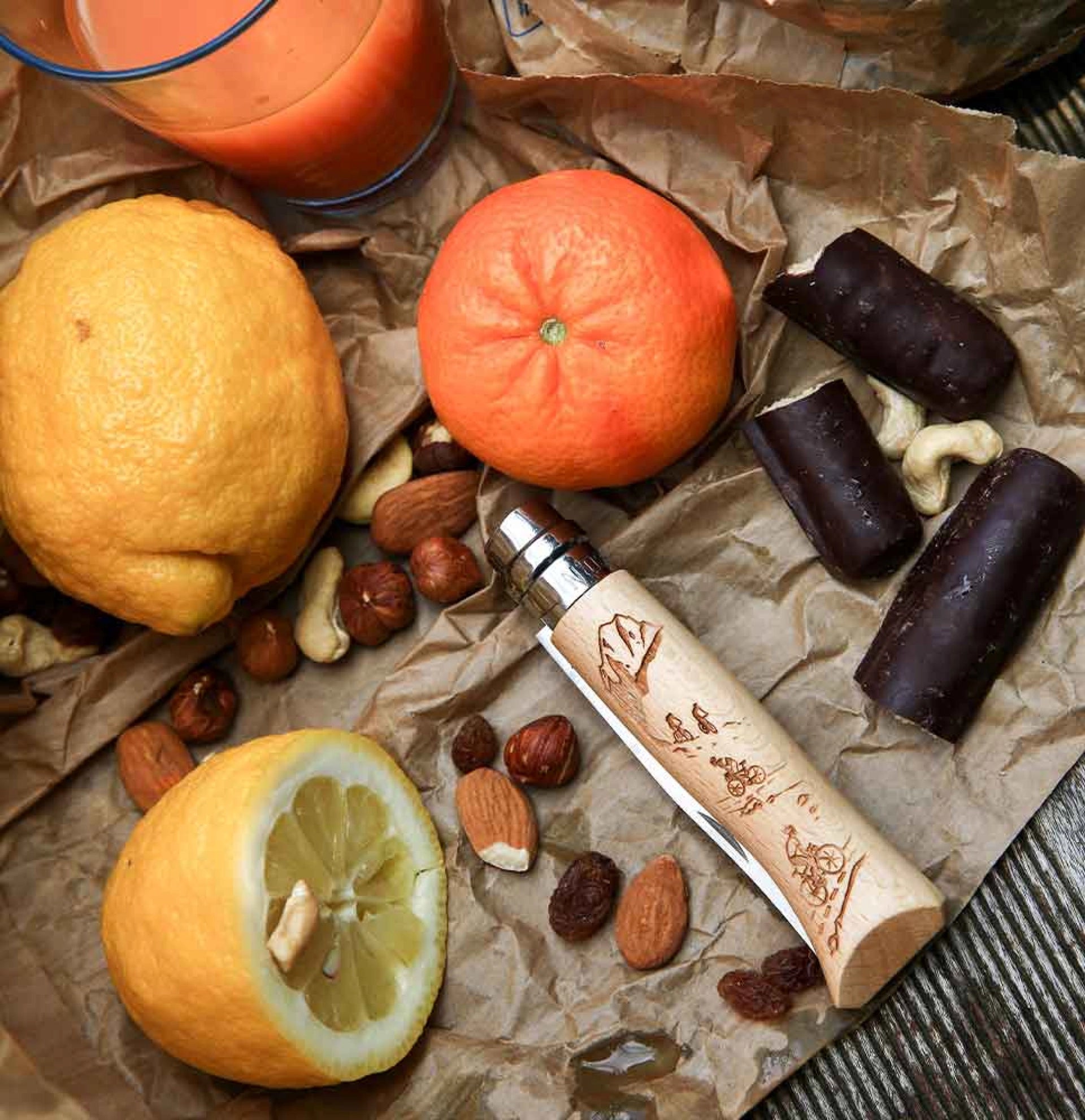 Navaja de Bolsillo Opinel N°08 con Grabado Bicicleta