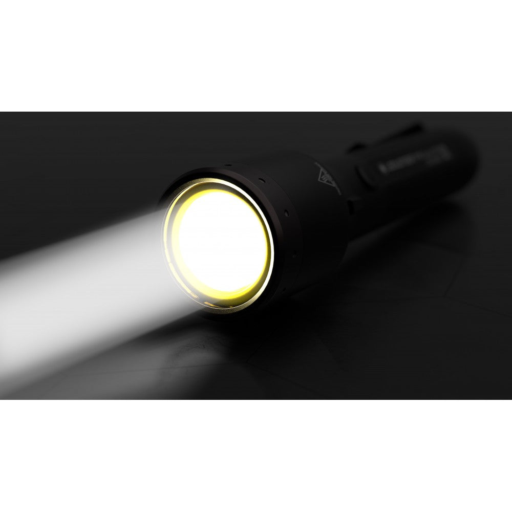 Linterna Ledlenser P9R Core LEP