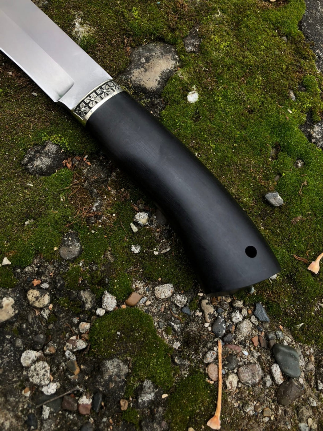 Combat Hunting Knife with Ferrule